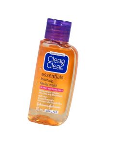 CLEAN & CLEAR FACEWASH  FOAMING OIL FREE 50ML